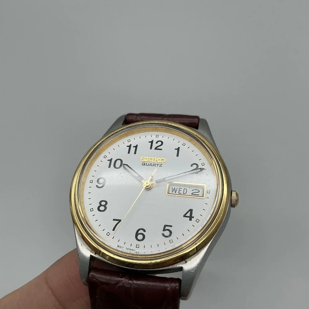 Vintage Seiko 7N43-8A39 Mens Watch 34mm Two Tone Leather Day Date New Battery